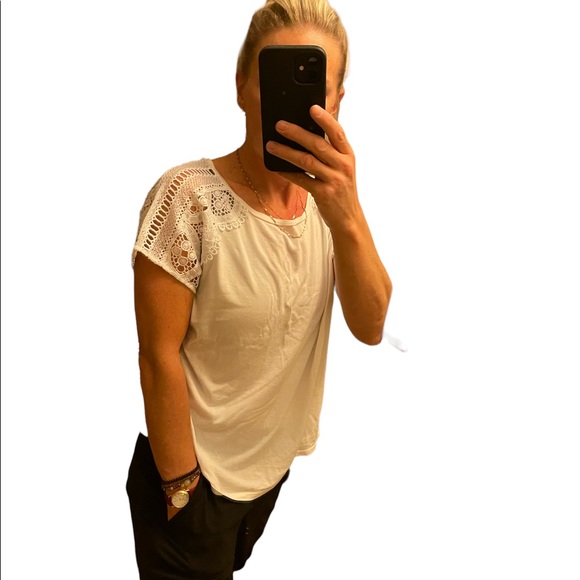 Loft lace shoulder T-shirt - Picture 2 of 4